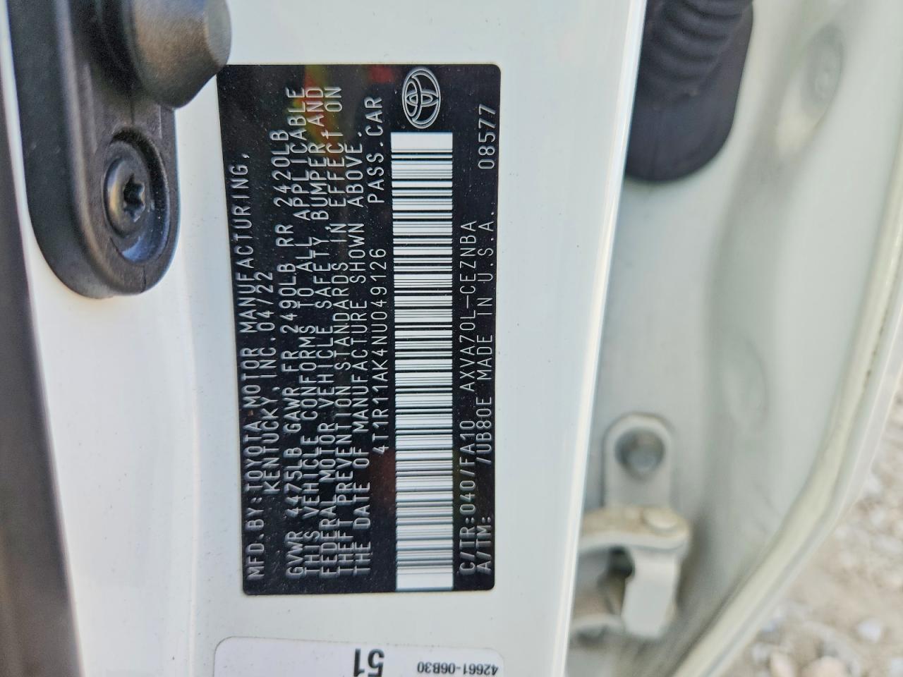 2022 TOYOTA CAMRY LE photo 12