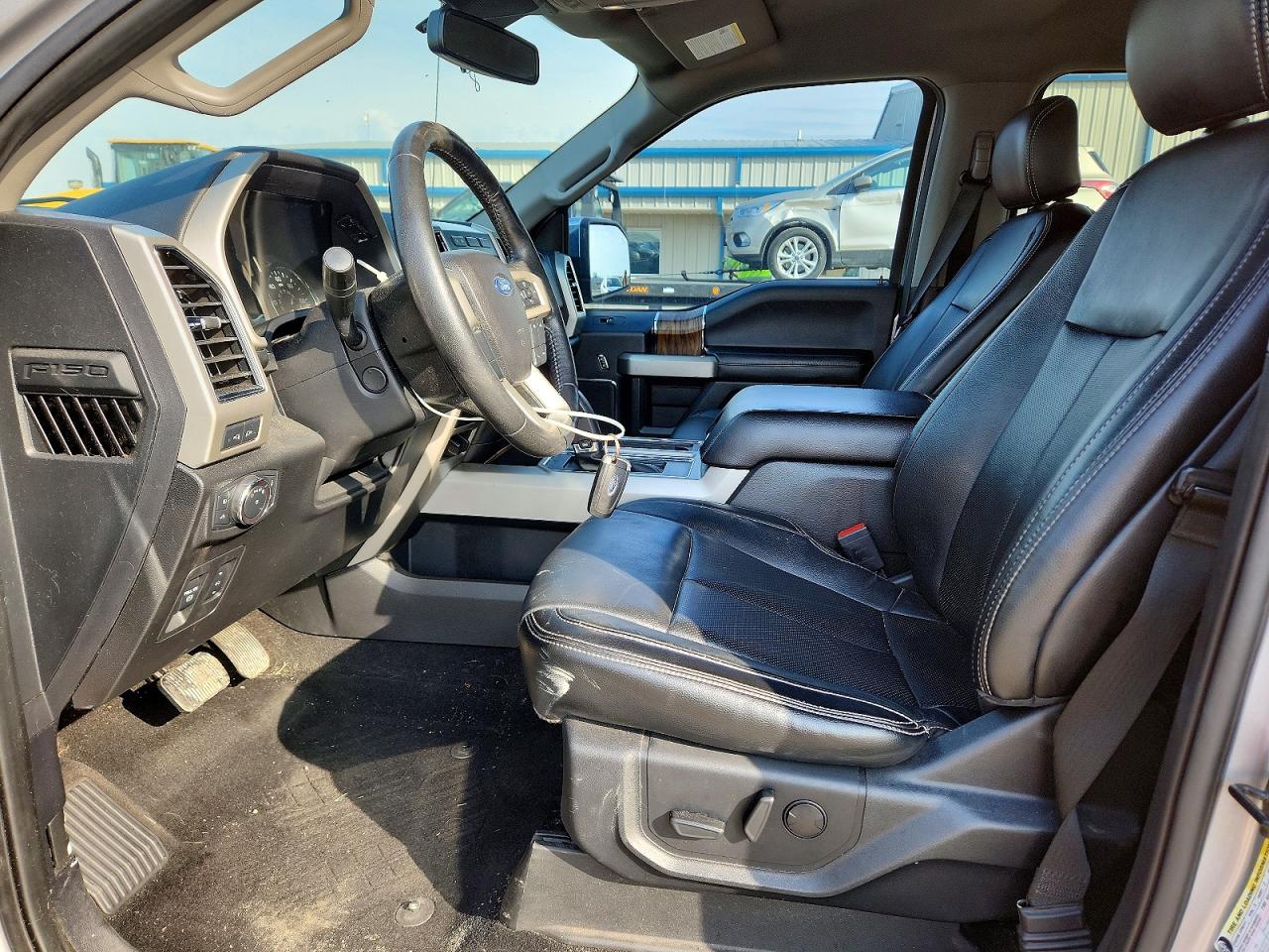 2020 FORD F150 SUPERCREW photo 13