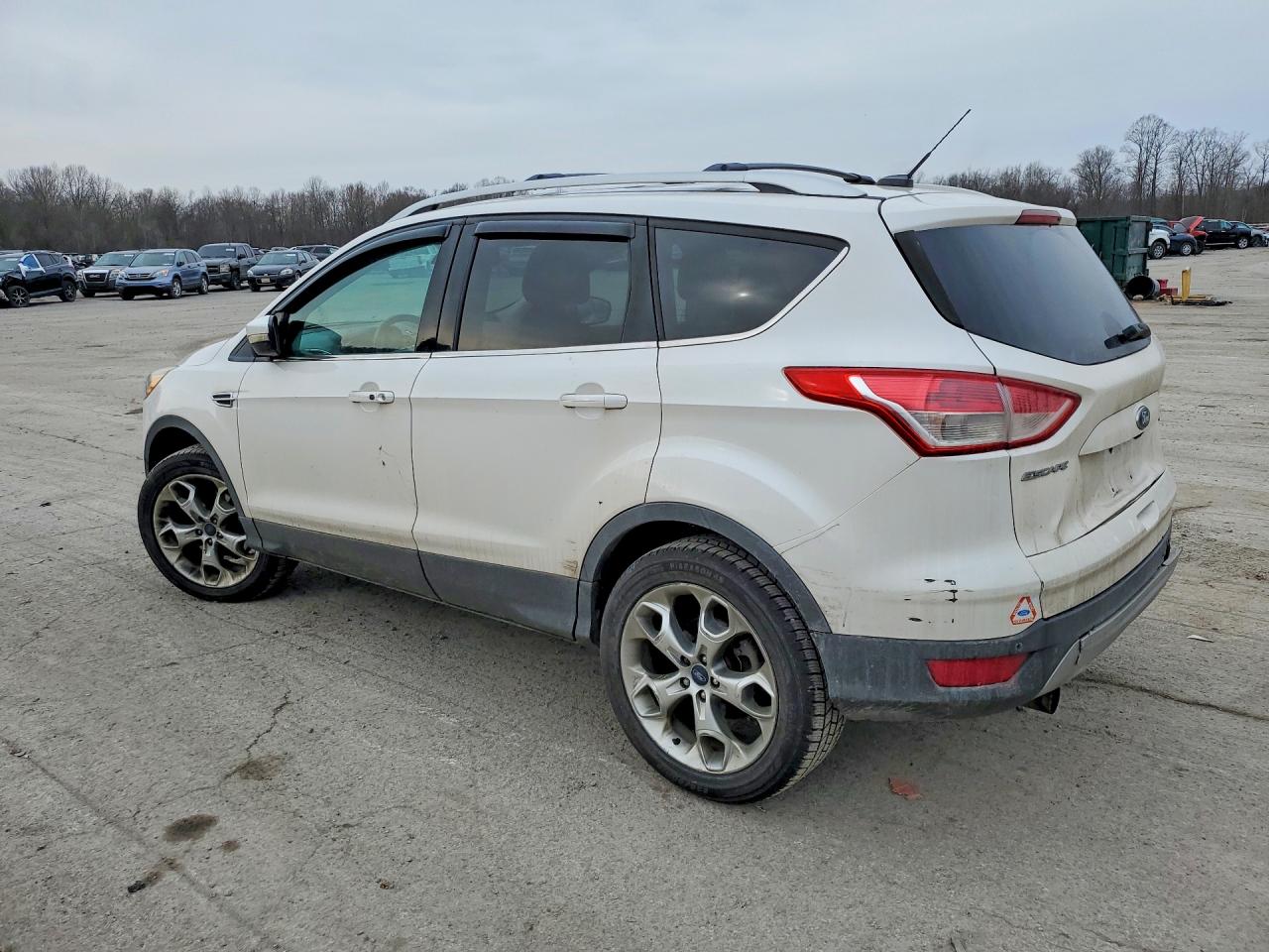 2013 FORD ESCAPE TITANIUM photo 2