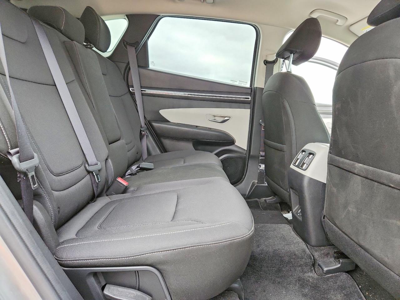 2022 HYUNDAI TUCSON SEL photo 10