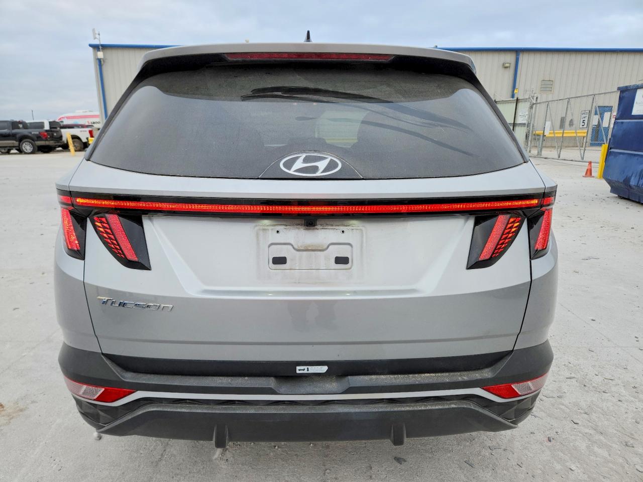 2022 HYUNDAI TUCSON SEL photo 6