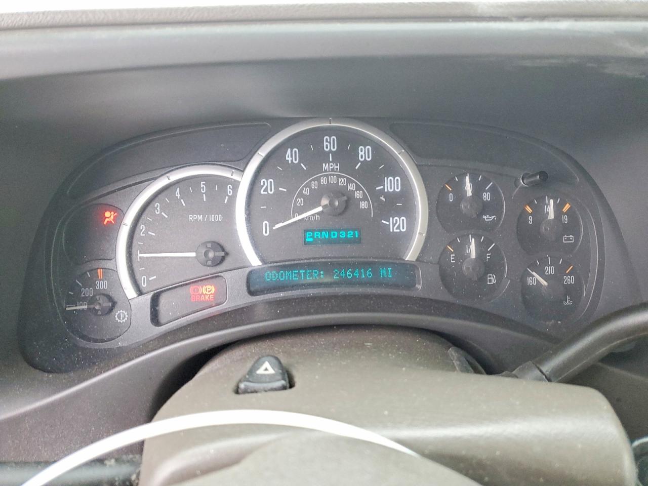 2004 CADILLAC ESCALADE LUXURY photo 25