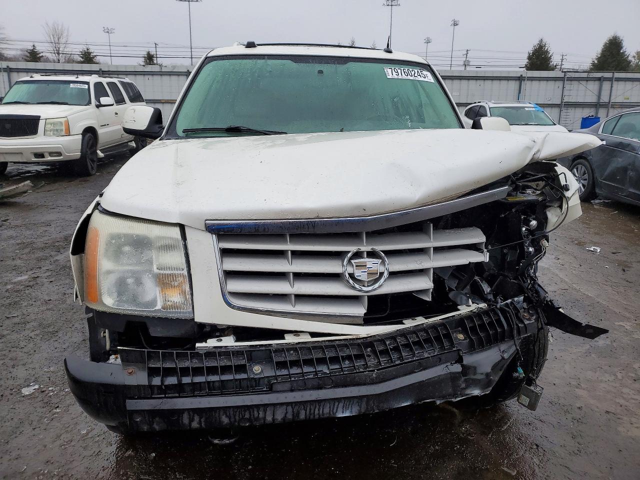 2004 CADILLAC ESCALADE LUXURY photo 13