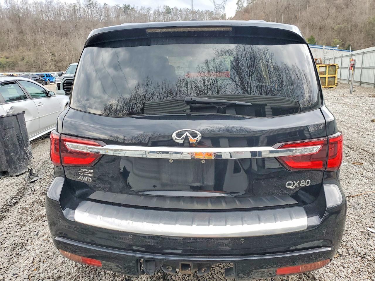2020 INFINITI QX80 LUXE photo 11
