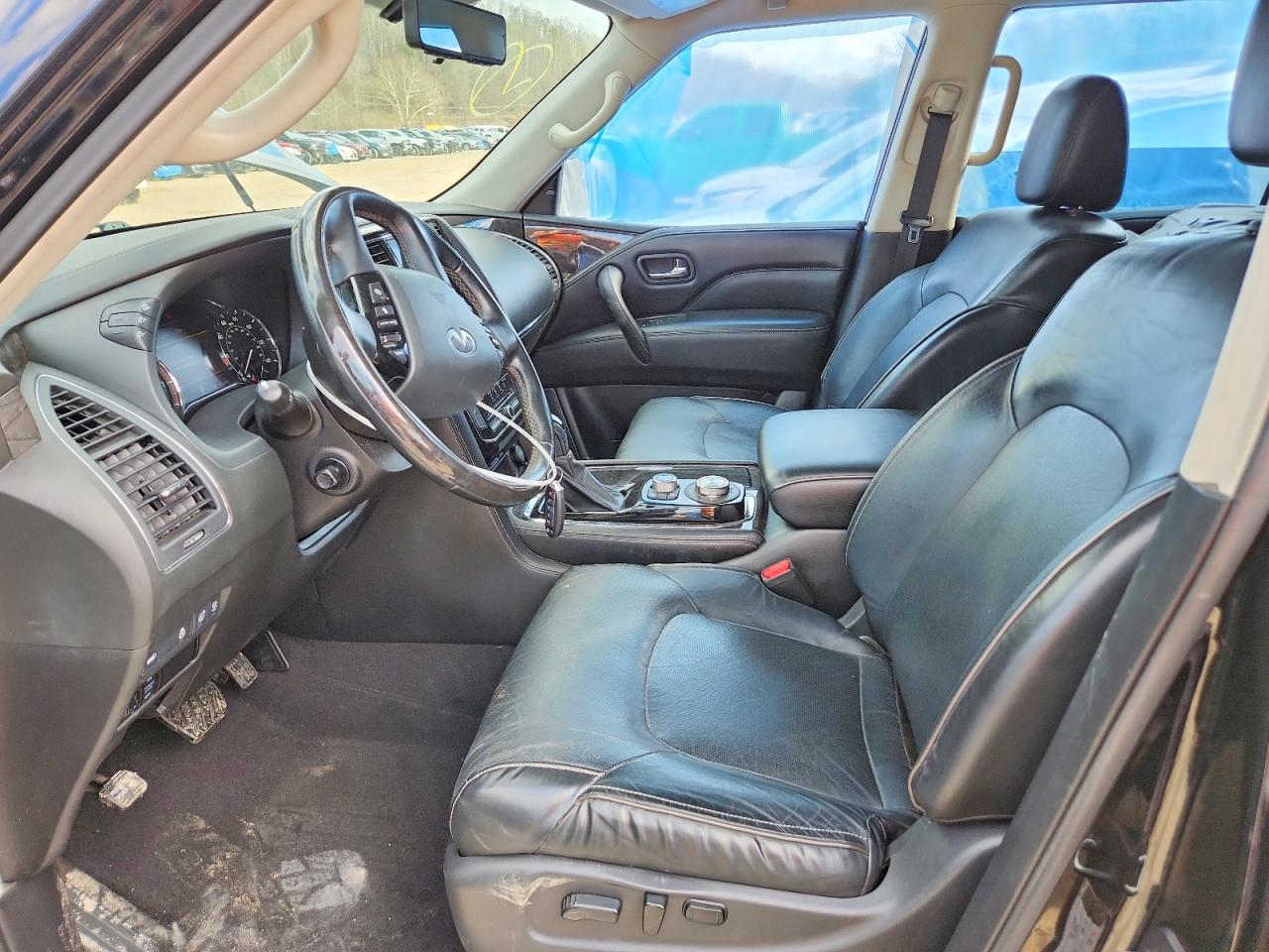 2020 INFINITI QX80 LUXE photo 13
