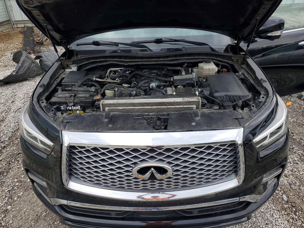 2020 INFINITI QX80 LUXE photo 23