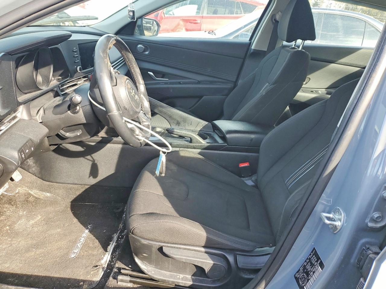 2022 HYUNDAI ELANTRA SEL photo 7