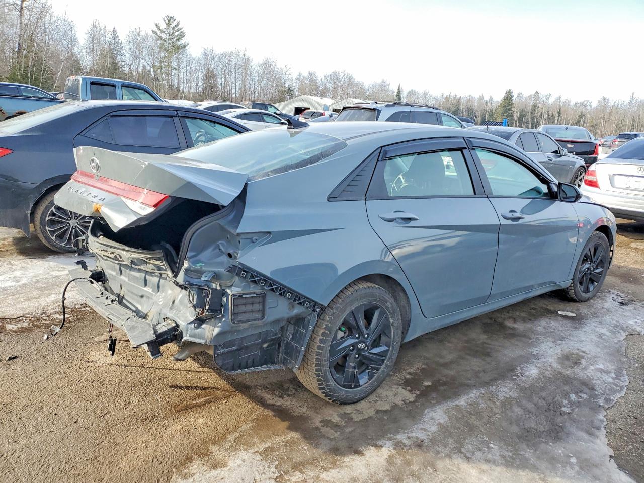 2022 HYUNDAI ELANTRA SEL photo 3