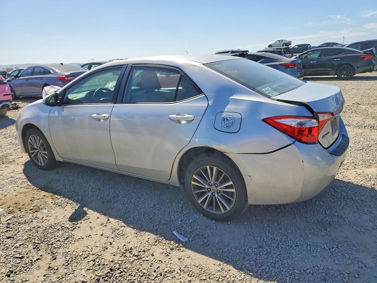 2014 TOYOTA COROLLA LE PLUS photo 2