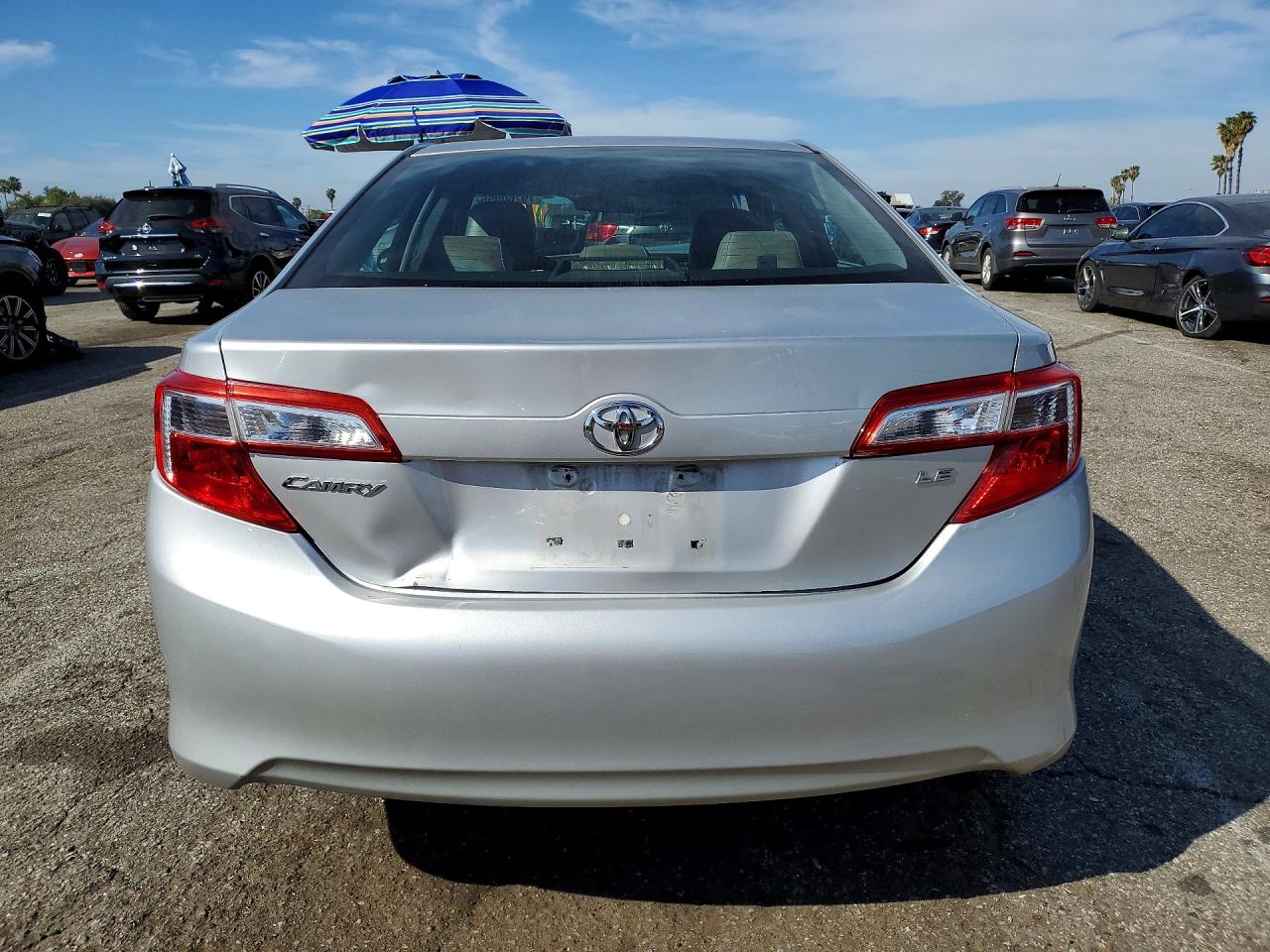 2012 TOYOTA CAMRY LE photo 6