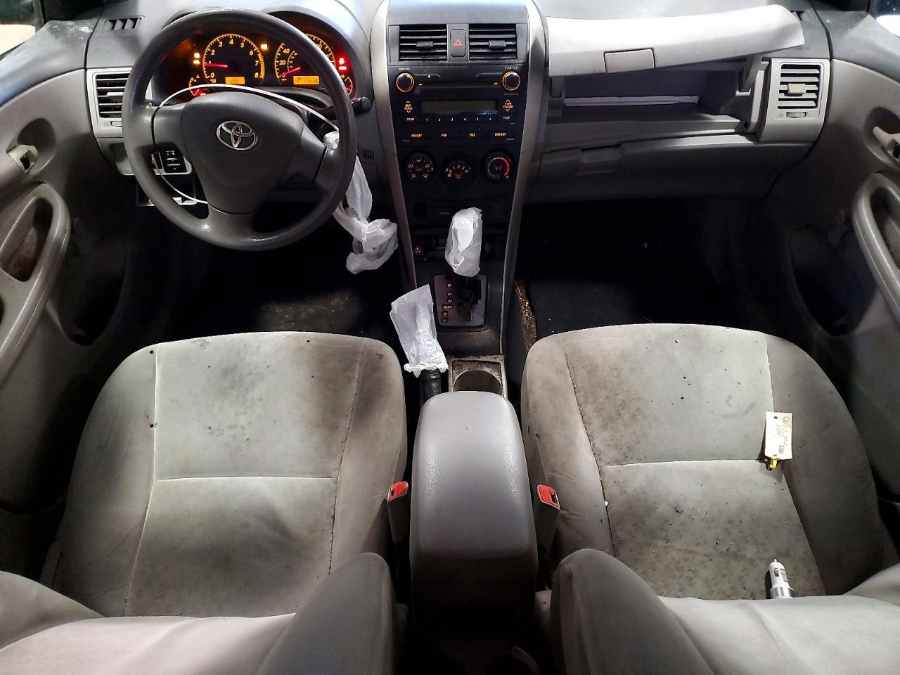 2010 TOYOTA COROLLA BASE photo 15