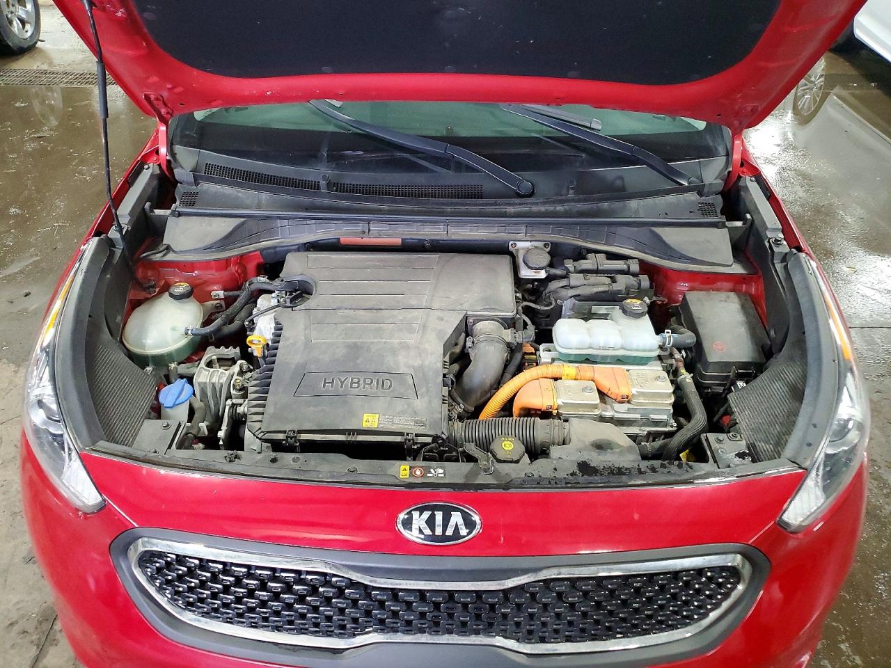 2018 KIA NIRO LX photo 21