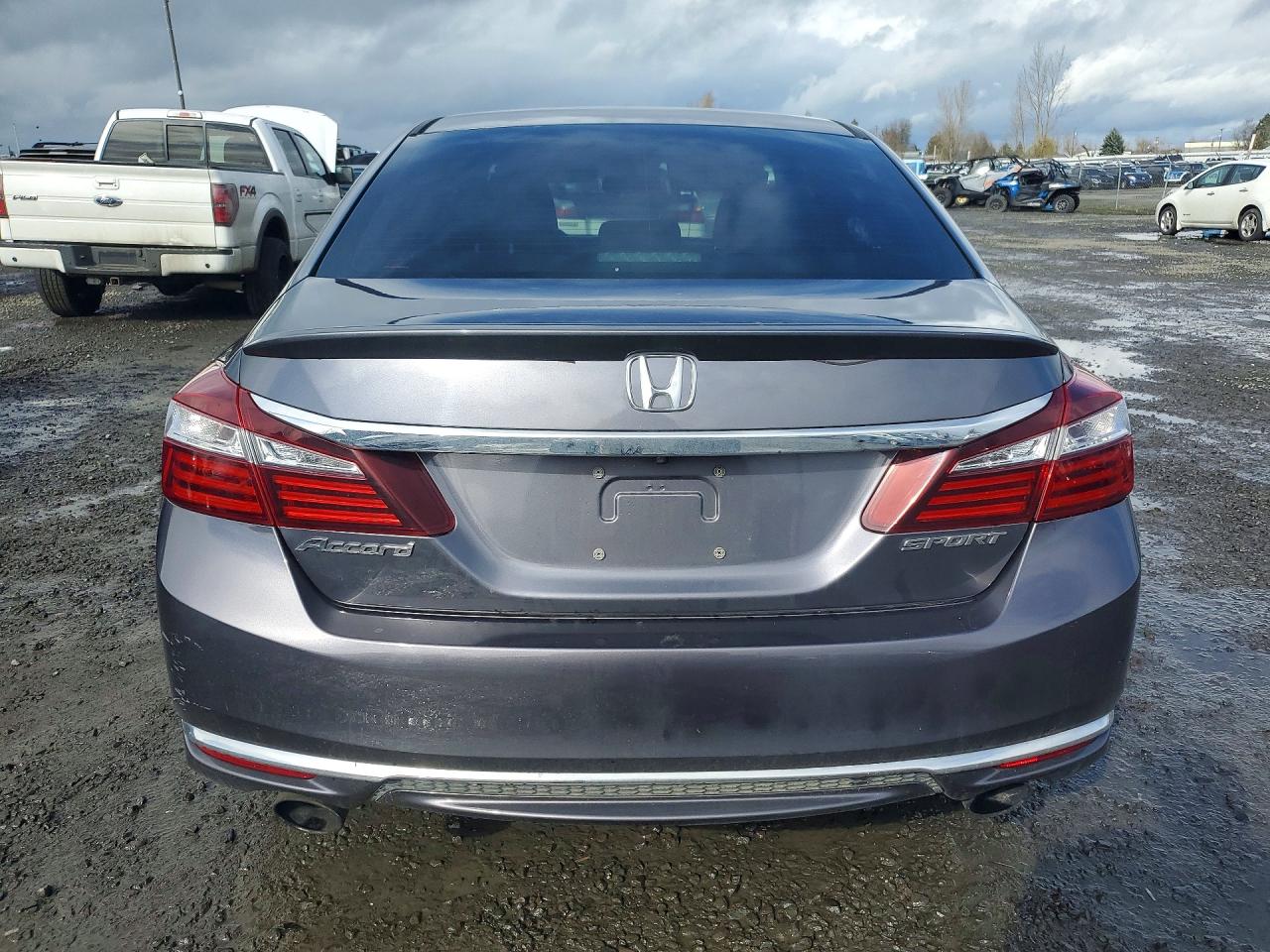 2017 HONDA ACCORD SPORT photo 6