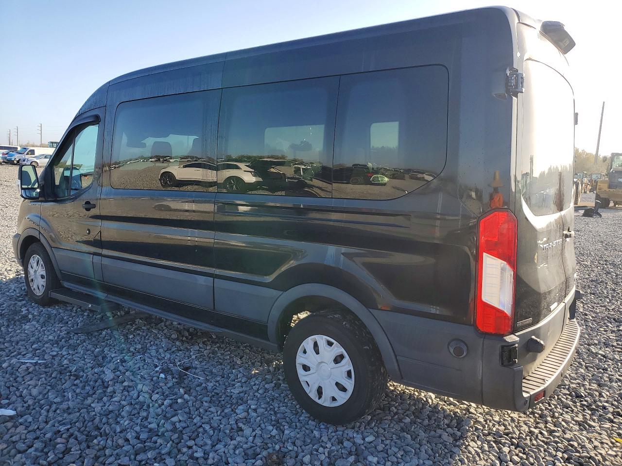 2018 FORD TRANSIT T-350 photo 3