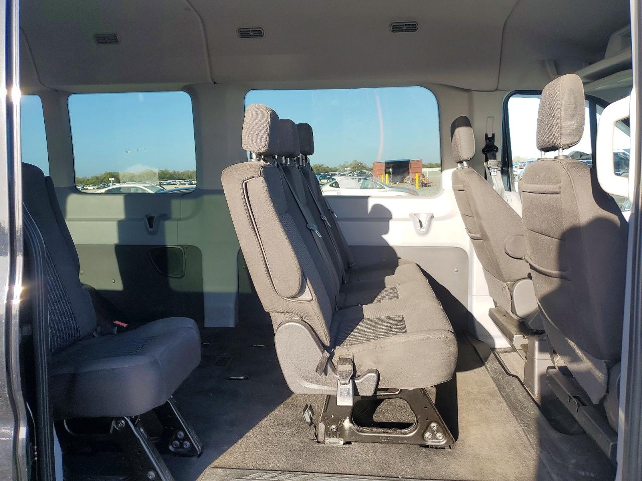 2018 FORD TRANSIT T-350 photo 21