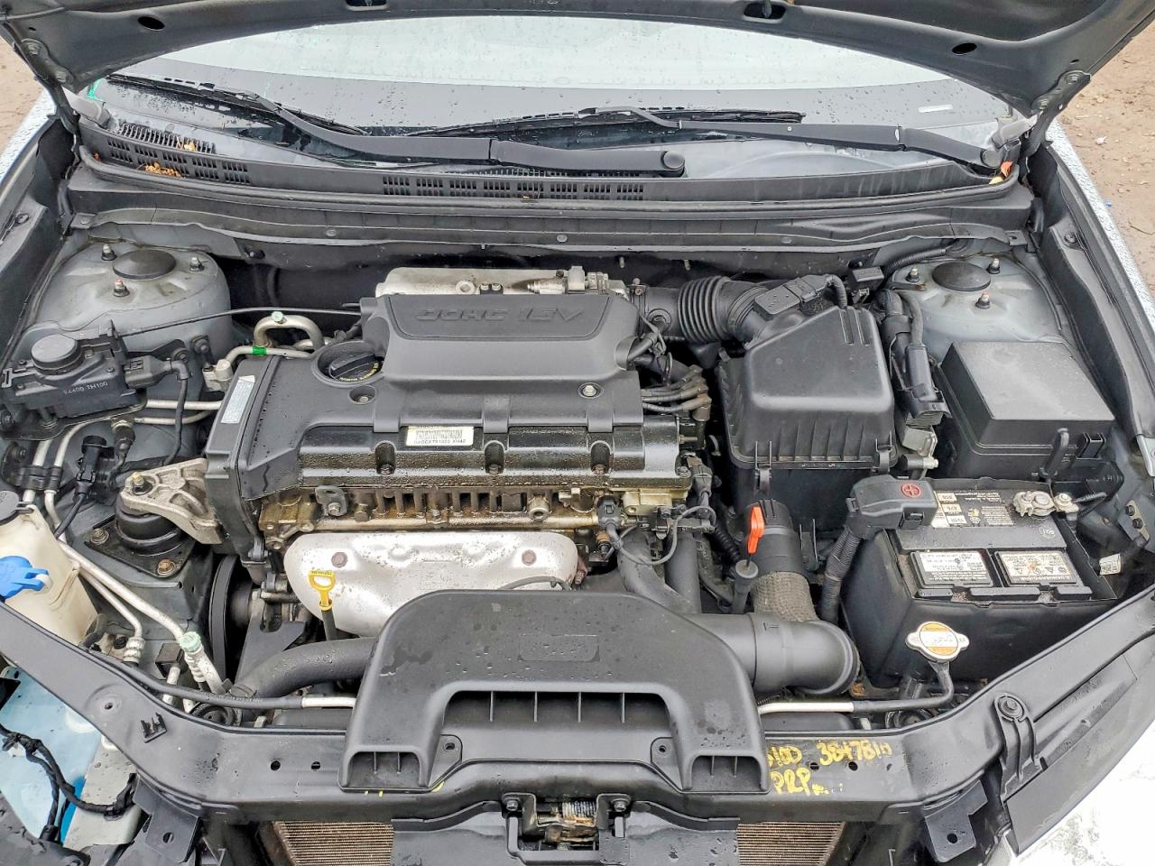 2010 HYUNDAI ELANTRA GLS photo 21