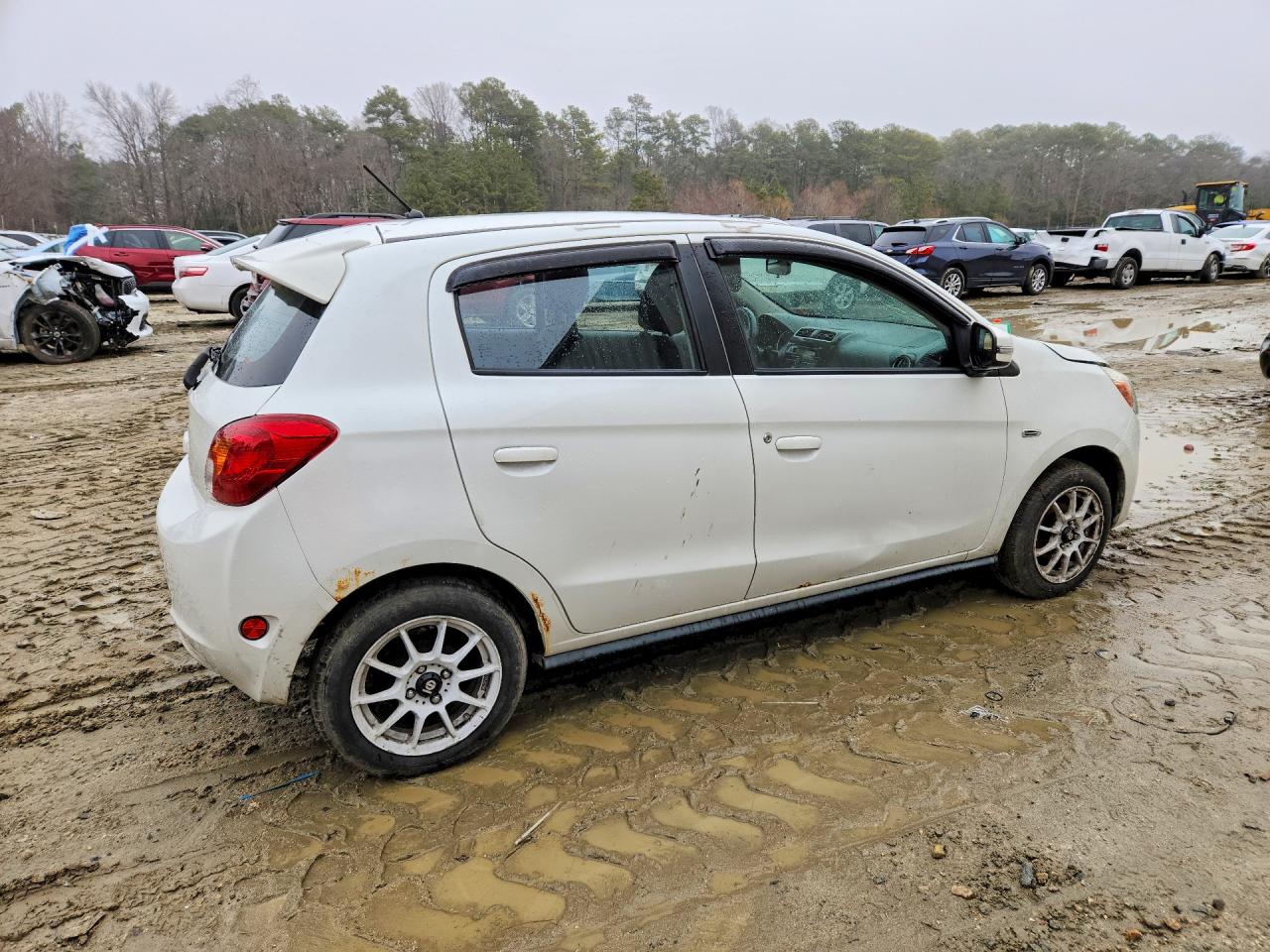 2015 MITSUBISHI MIRAGE ES photo 5