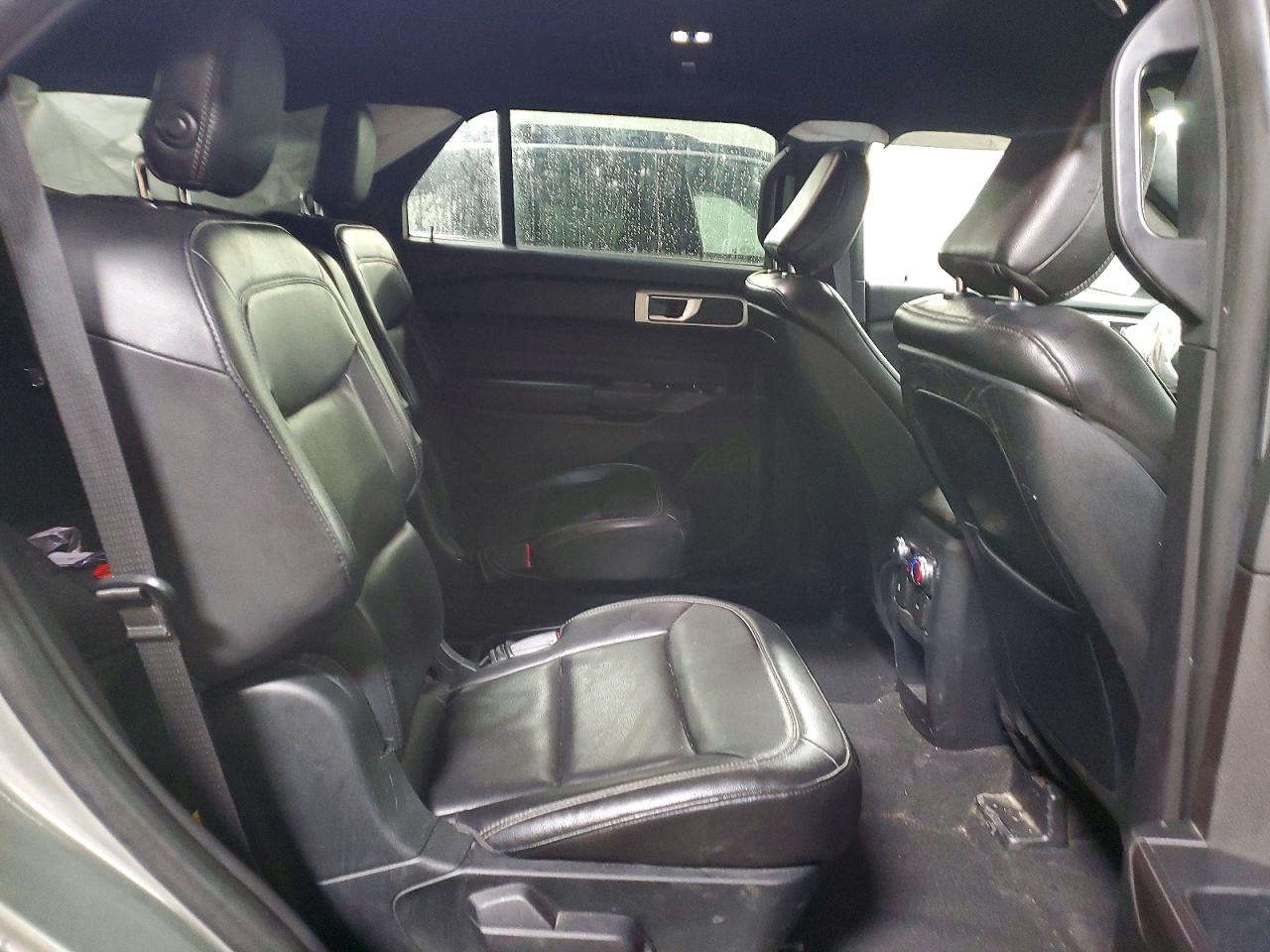 2020 FORD EXPLORER XLT photo 11
