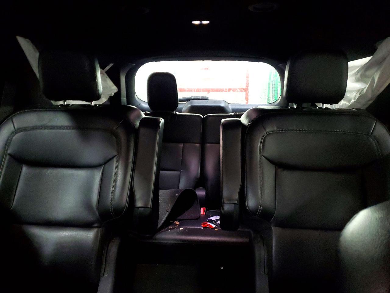 2020 FORD EXPLORER XLT photo 10