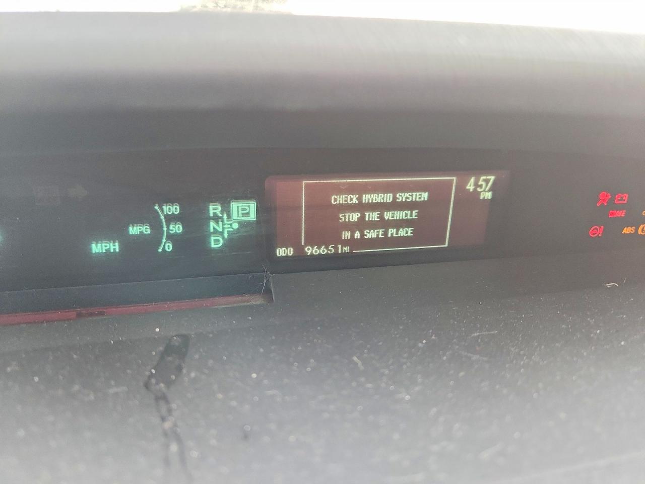 2013 TOYOTA PRIUS TWO photo 17