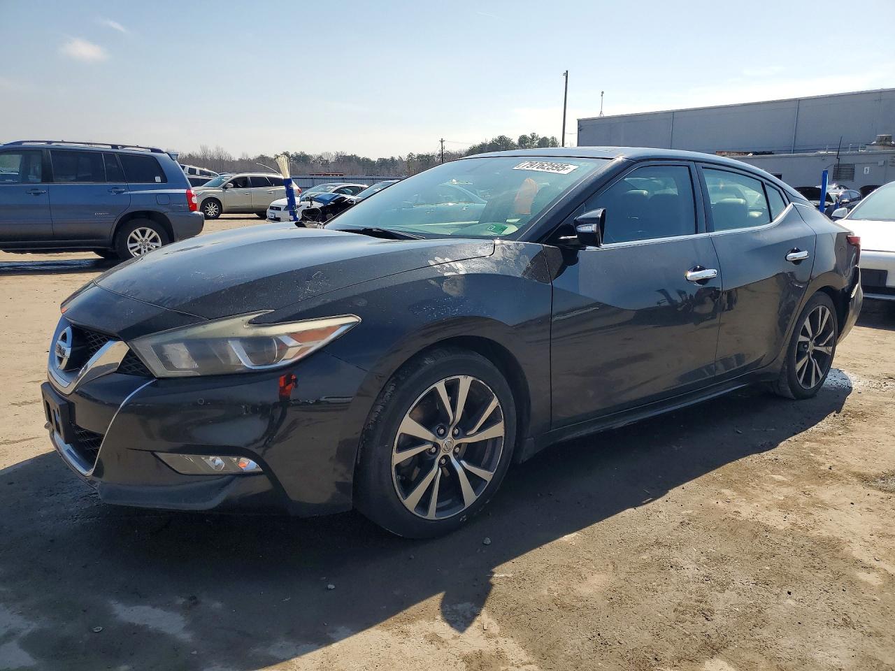 2017 NISSAN MAXIMA