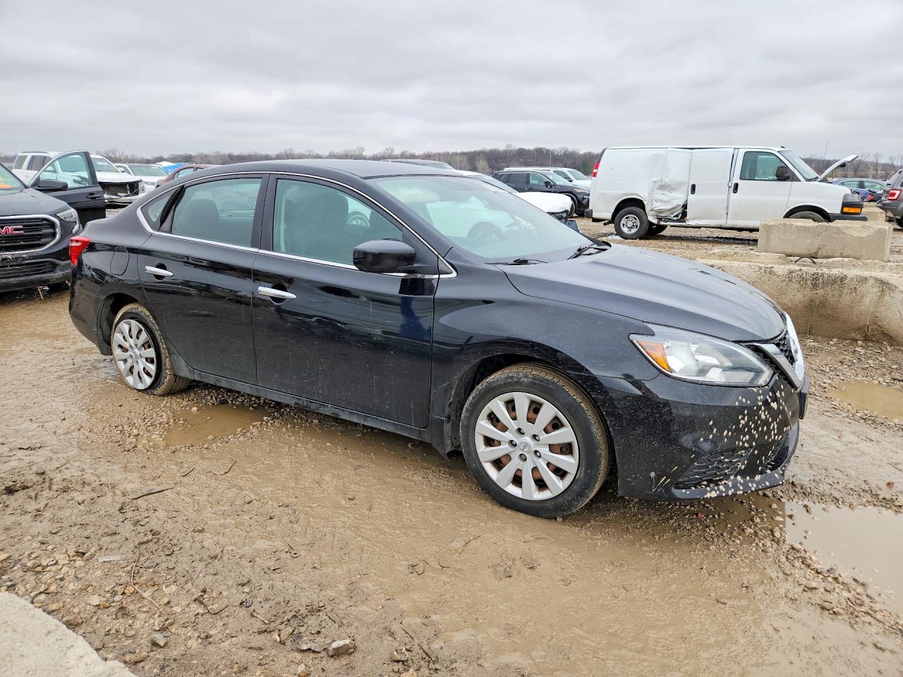 2017 NISSAN SENTRA S photo 7
