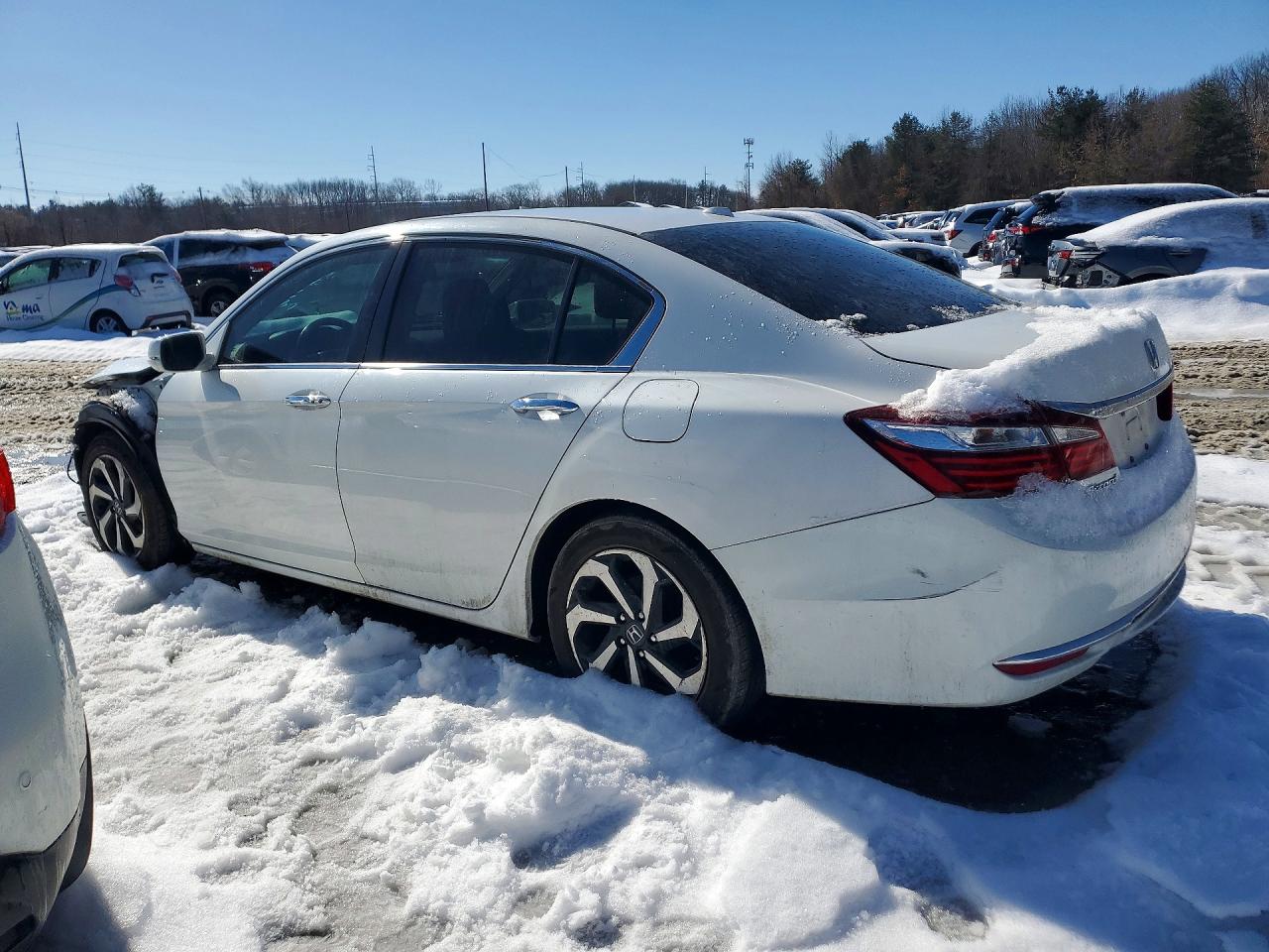2017 HONDA ACCORD EXL photo 3
