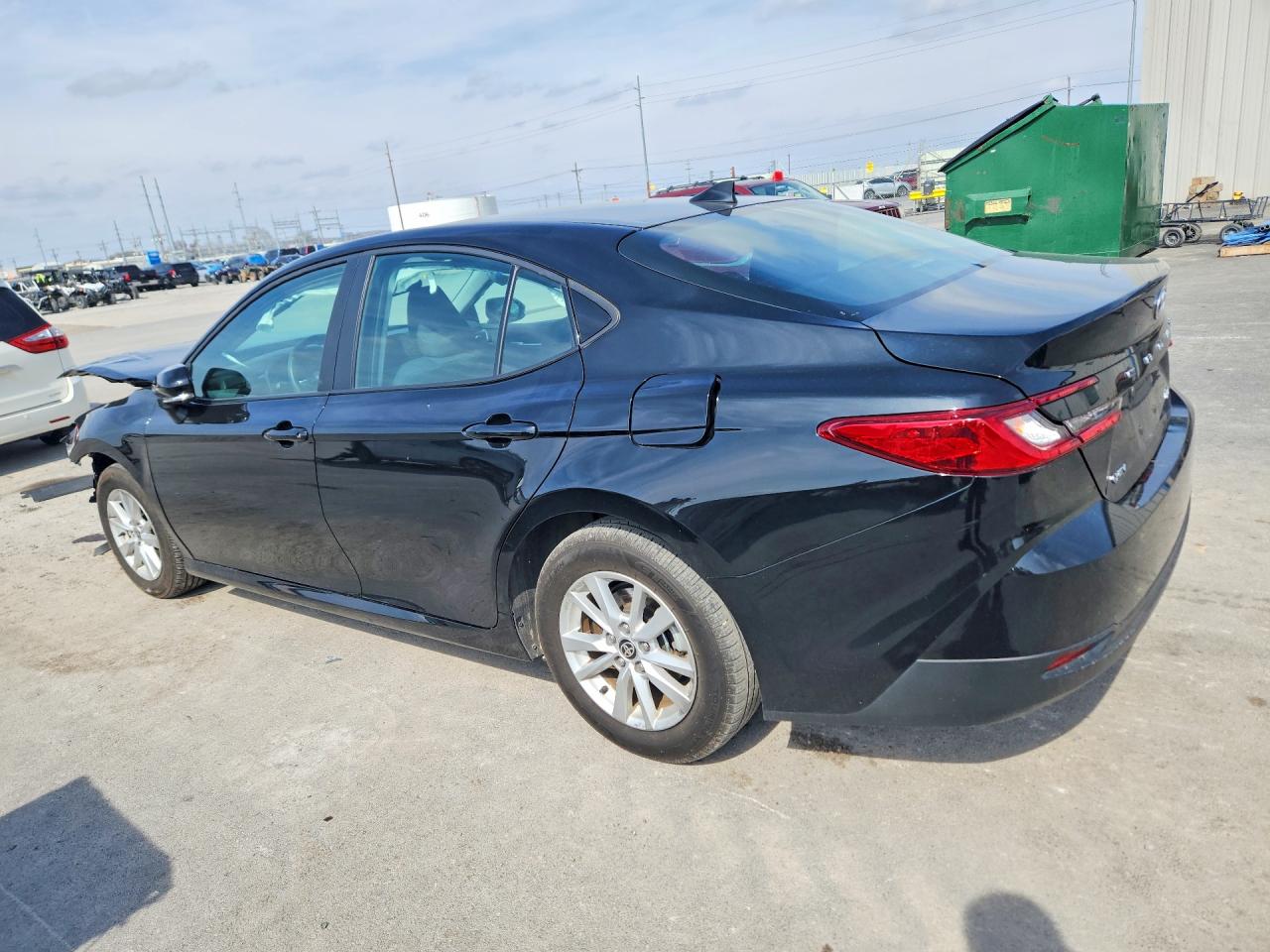 2025 TOYOTA CAMRY LE photo 2