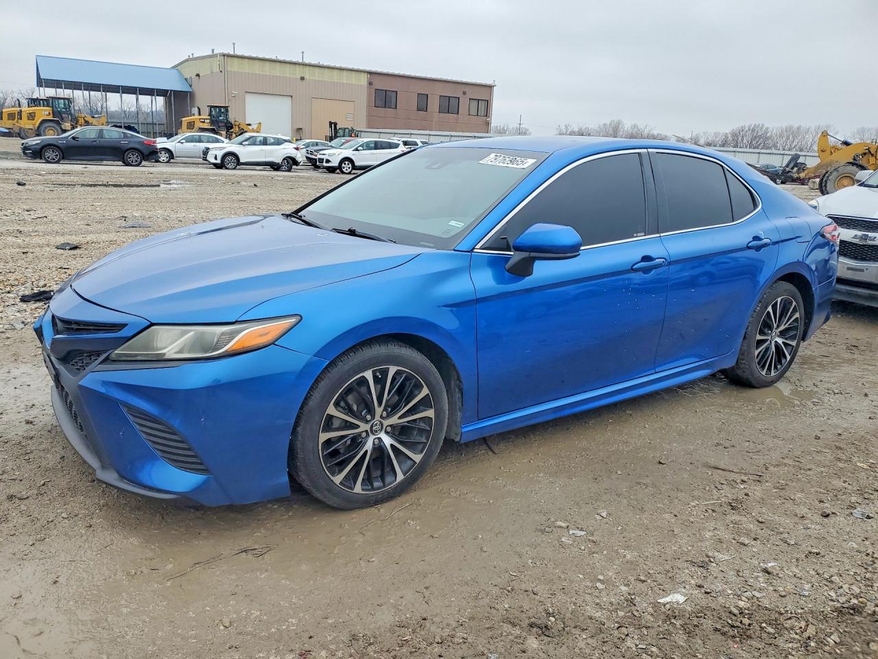 2018 TOYOTA CAMRY