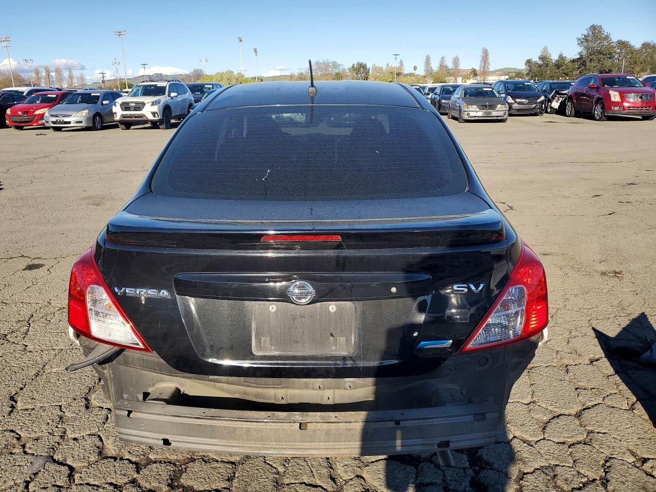 2014 NISSAN VERSA 1.6 SV photo 6