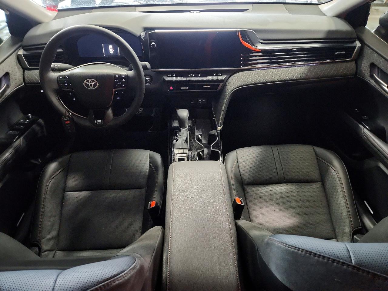 2026 TOYOTA CAMRY XLE photo 8