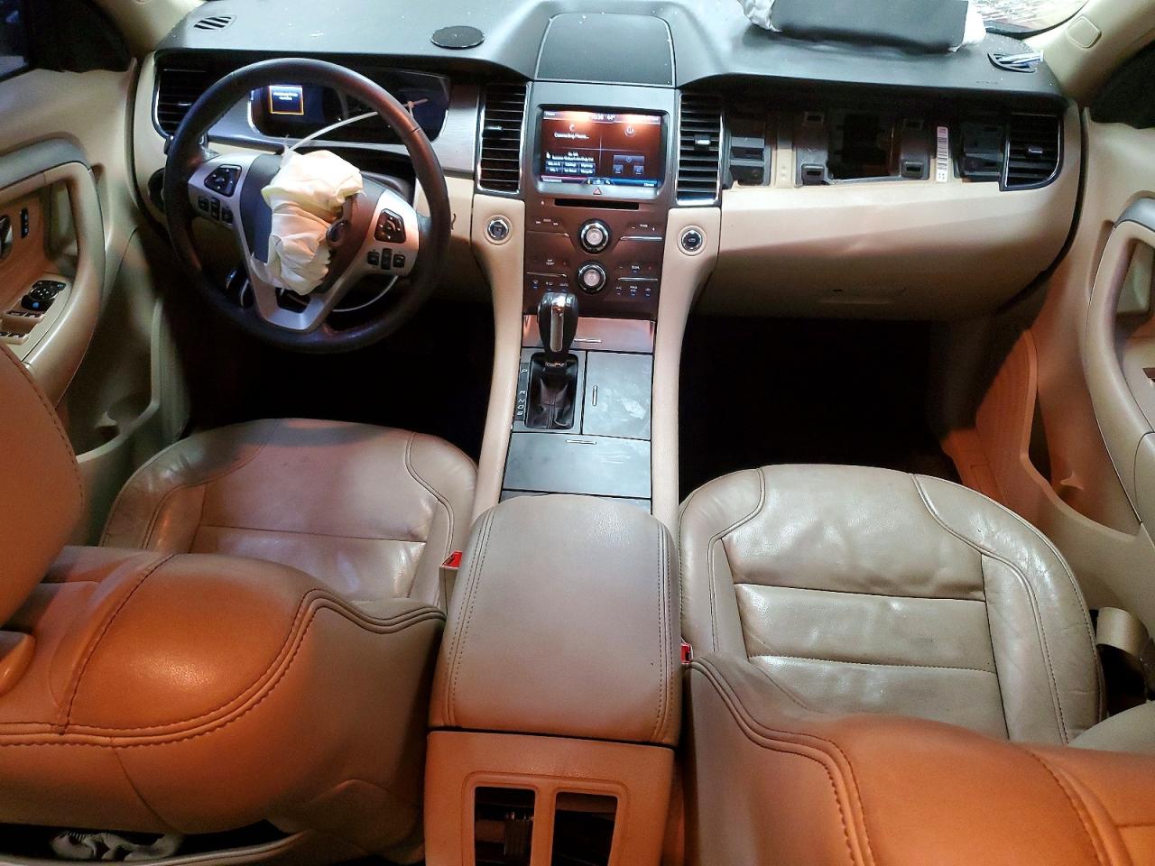 2015 FORD TAURUS SEL photo 15