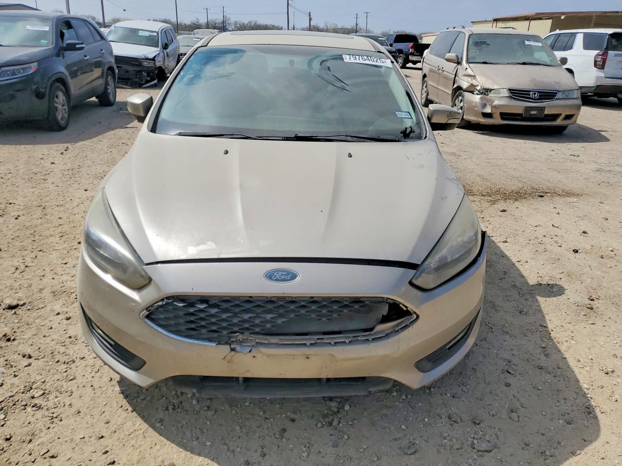 2017 FORD FOCUS SEL photo 9