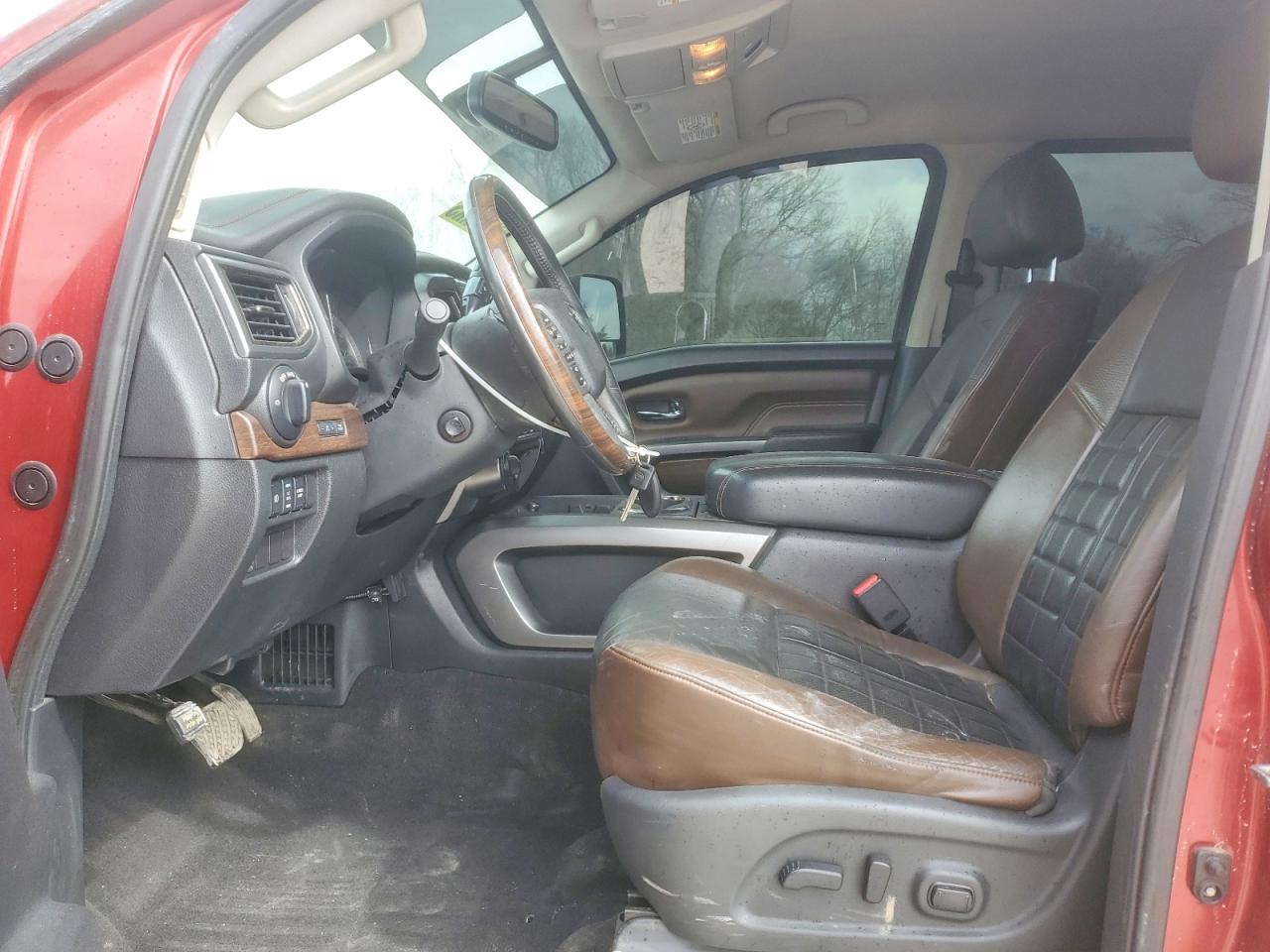 2016 NISSAN TITAN XD PLATINUM RESERVE photo 13