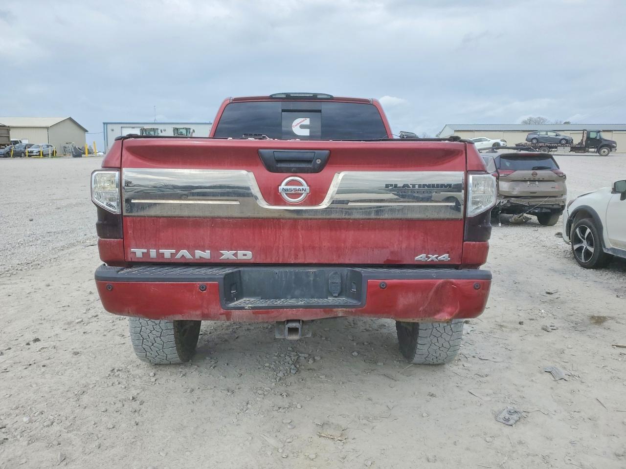 2016 NISSAN TITAN XD PLATINUM RESERVE photo 11
