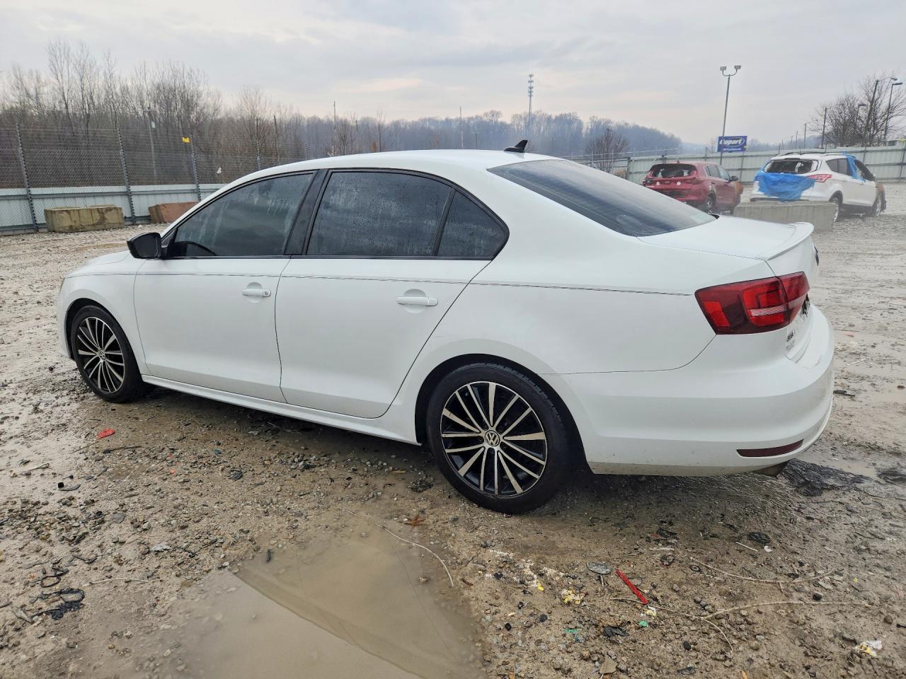 2016 VOLKSWAGEN JETTA SPORT photo 3