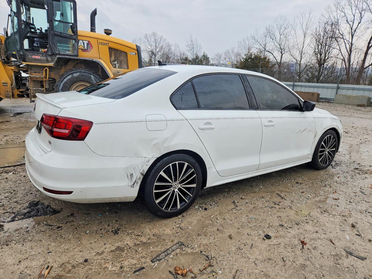 2016 VOLKSWAGEN JETTA SPORT photo 5