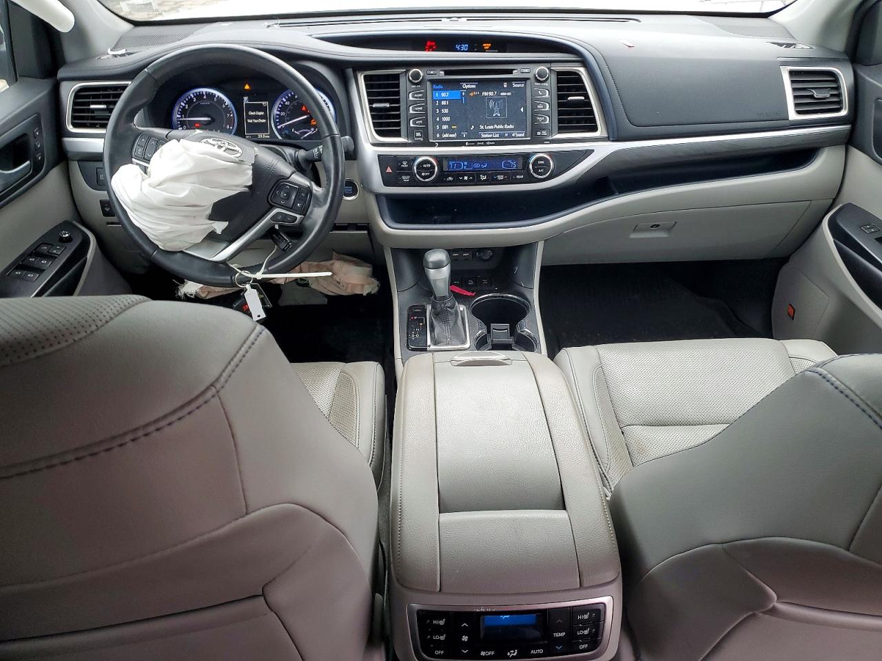 2019 TOYOTA HIGHLANDER LIMITED PLATINUM photo 8