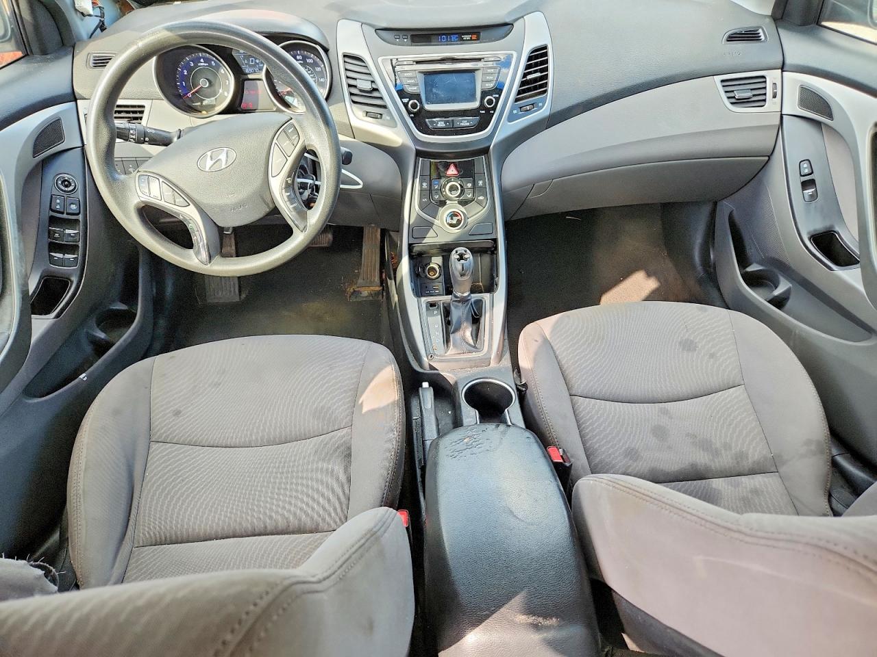2015 HYUNDAI ELANTRA SE photo 15