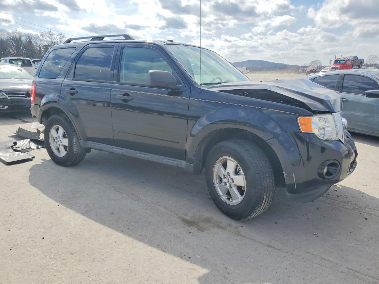 2012 FORD ESCAPE XLT photo 7