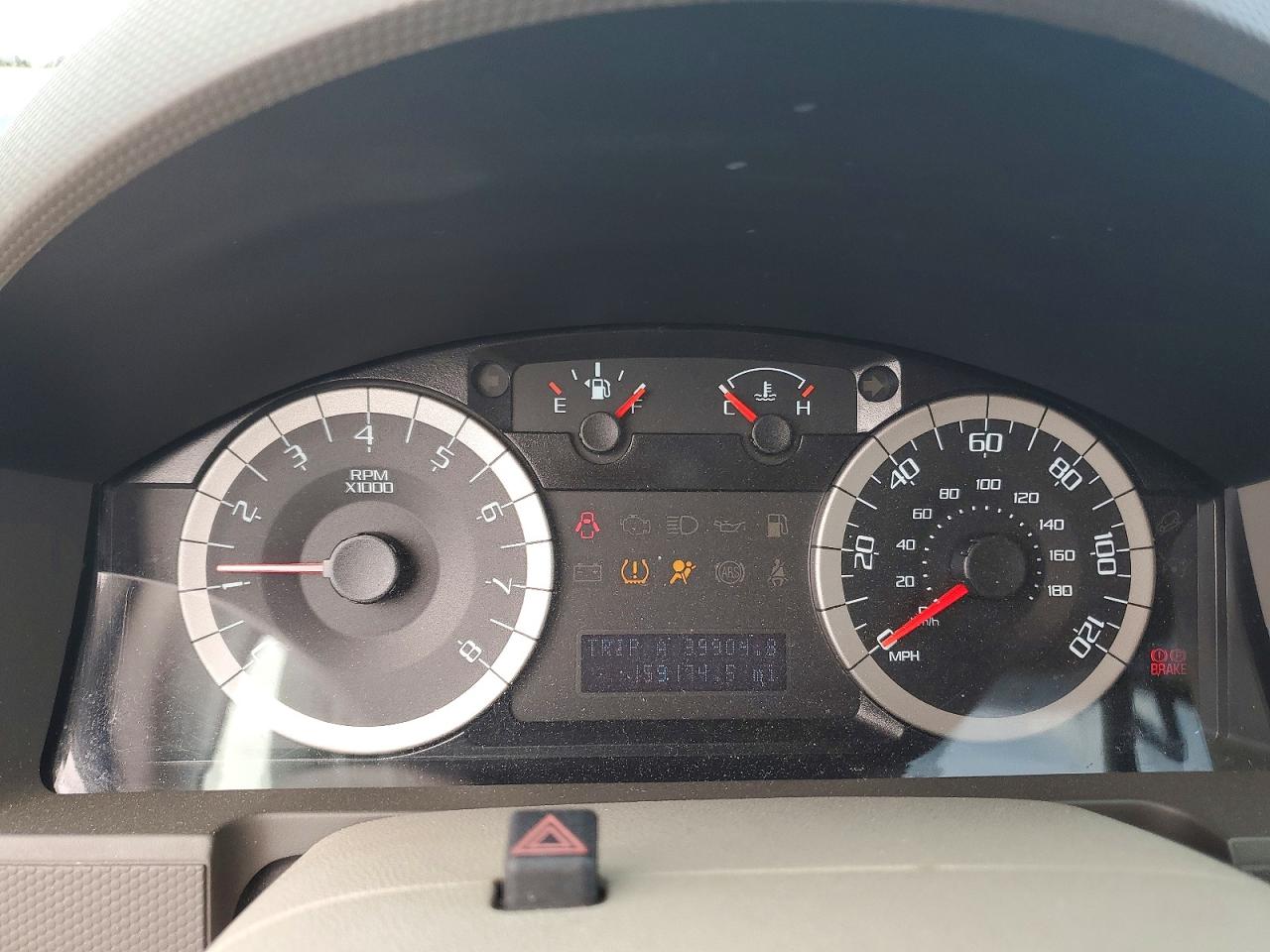2012 FORD ESCAPE XLT photo 17