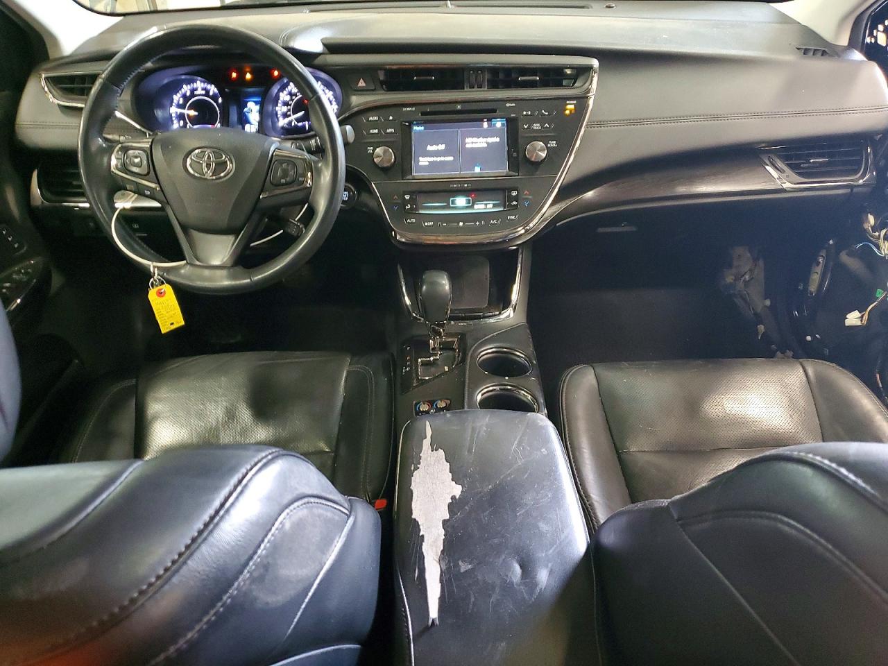 2016 TOYOTA AVALON LIMITED photo 15