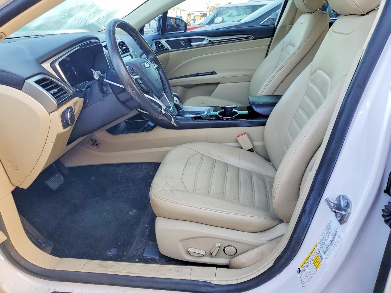 2016 FORD FUSION SE photo 7
