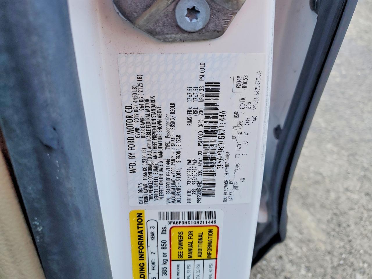 2016 FORD FUSION SE photo 12