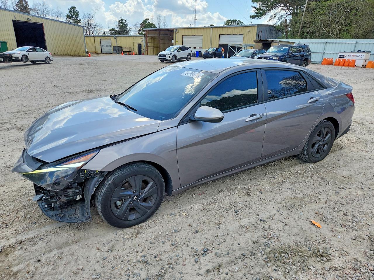 2023 HYUNDAI ELANTRA