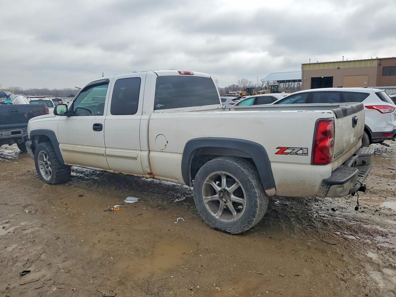 2003 CHEVROLET SILVERADO K1500 photo 3
