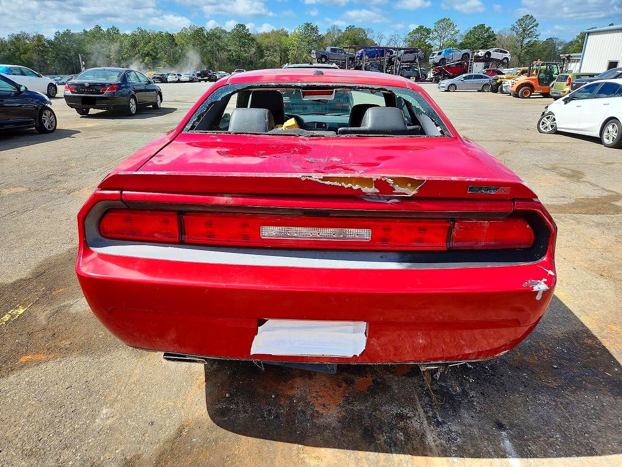 2012 DODGE CHALLENGER SXT photo 11