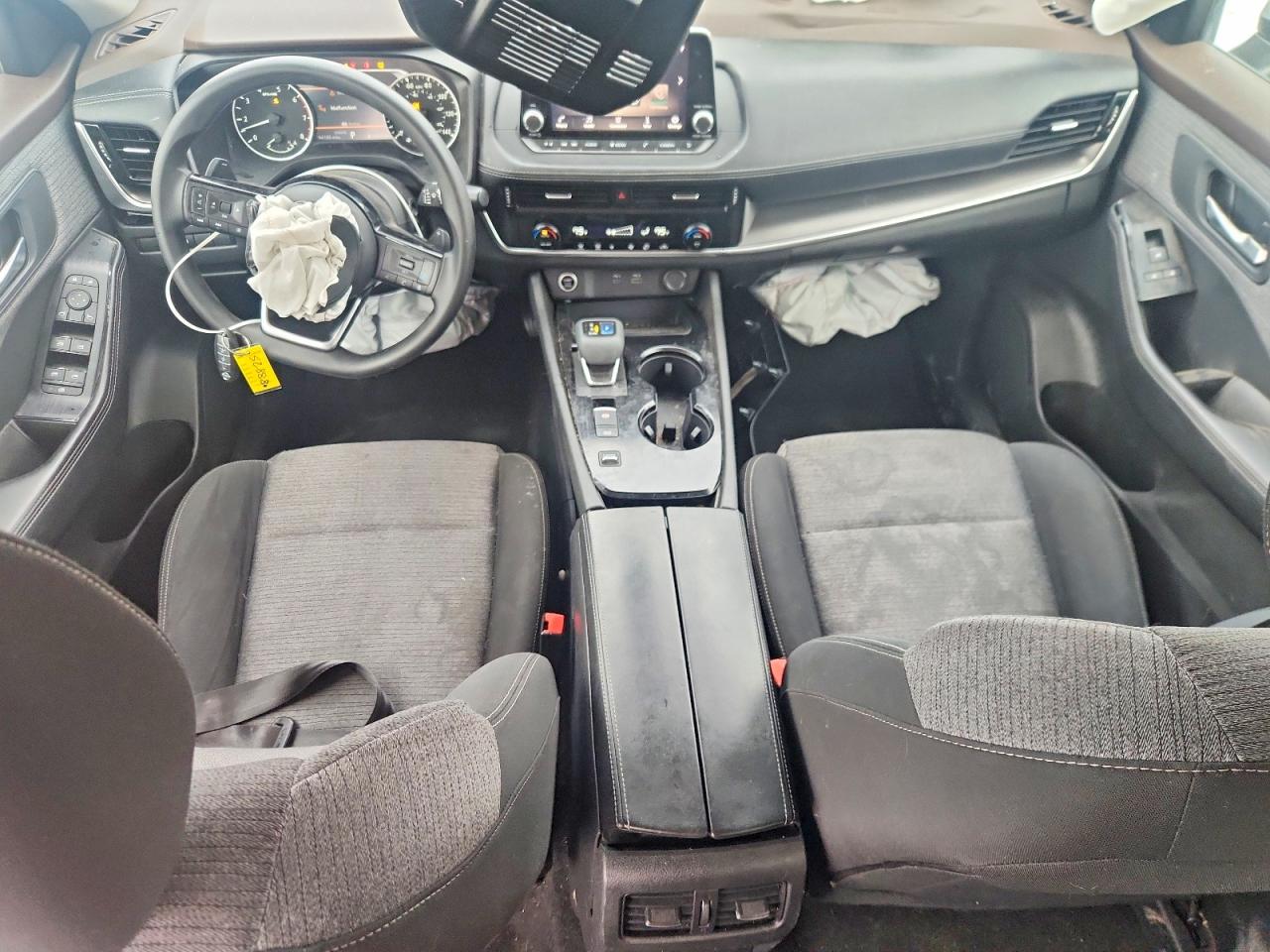 2021 NISSAN ROGUE SV photo 15