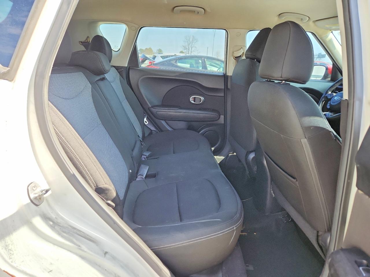 2017 KIA SOUL + photo 28