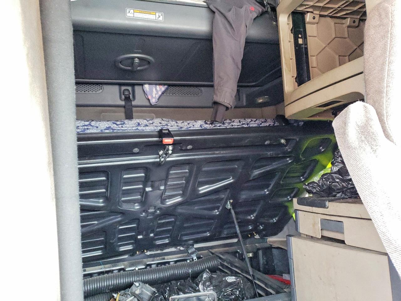 2016 FREIGHTLINER CASCADIA 125 photo 6